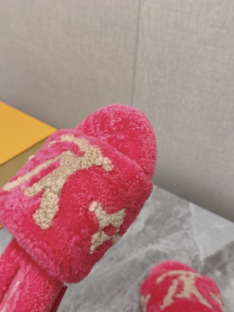 Louis Vuitton Slippers